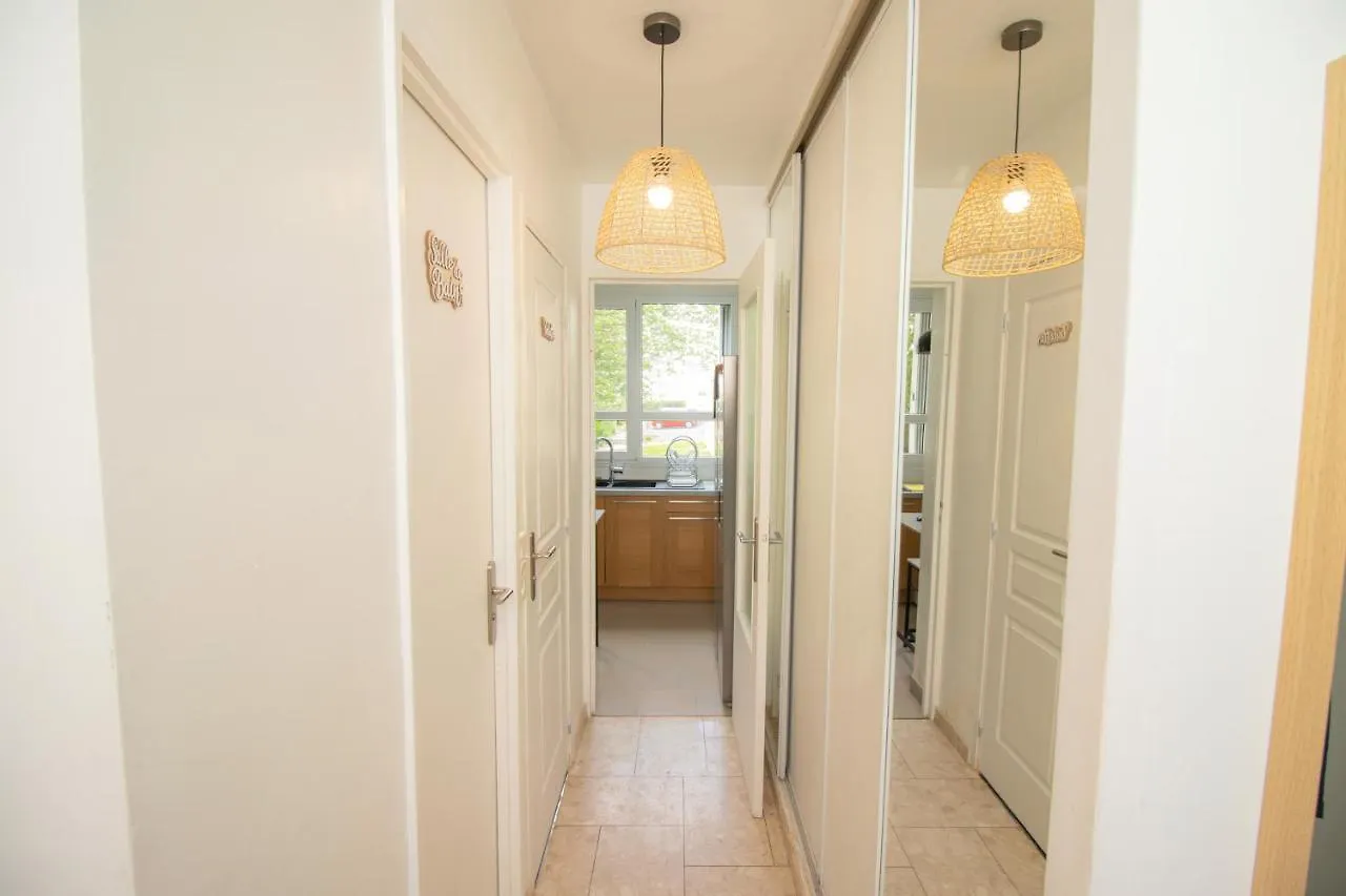 La Hearty Room Logement en Colocation Le Plessis-Robinson France